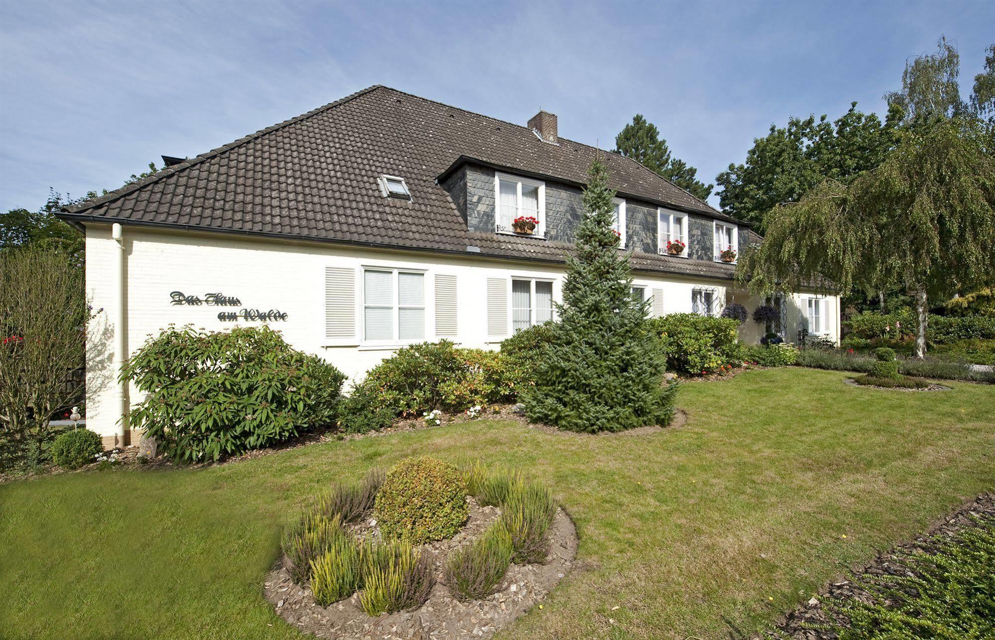 Boutiquehotel Das Haus Am Walde 바트베벤슨 외부 사진